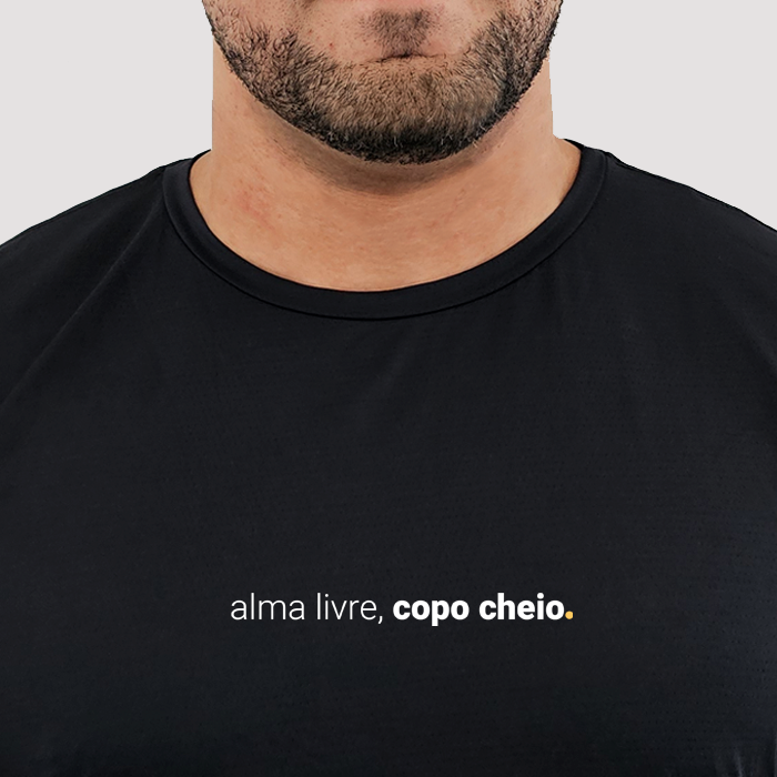 camiseta masculina dry fit alma livre, copo cheio