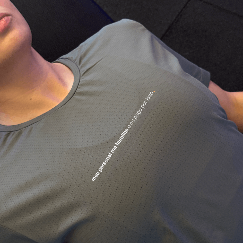 camiseta feminina dry fit meu personal me humilha e eu pago por isso