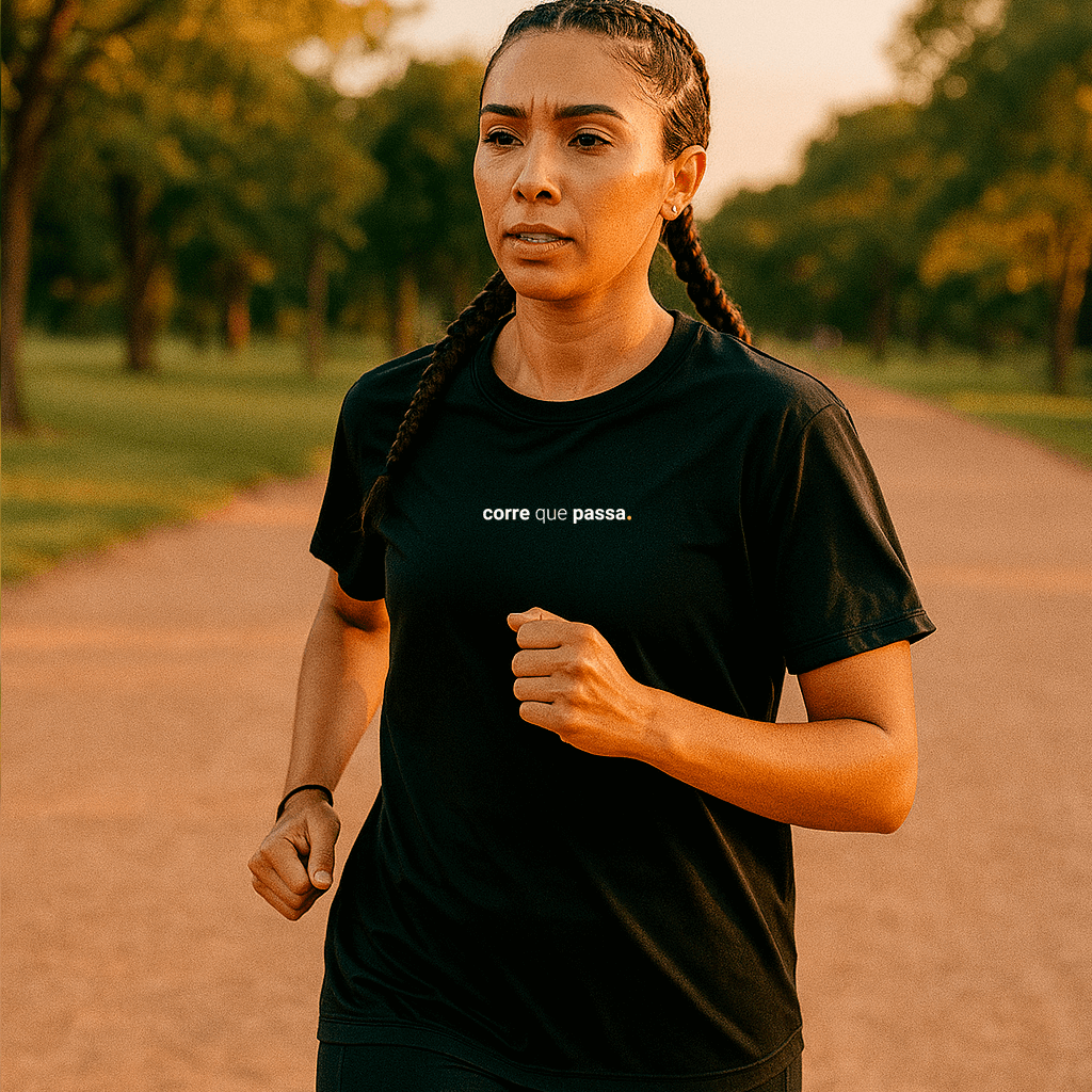camiseta feminina dry fit corre que passa