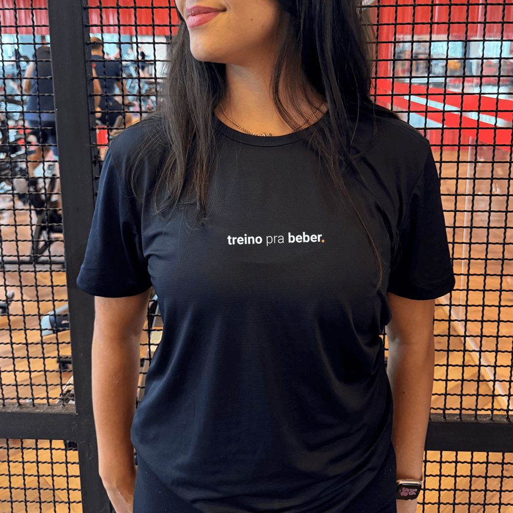 camiseta feminina dry fit treino pra beber