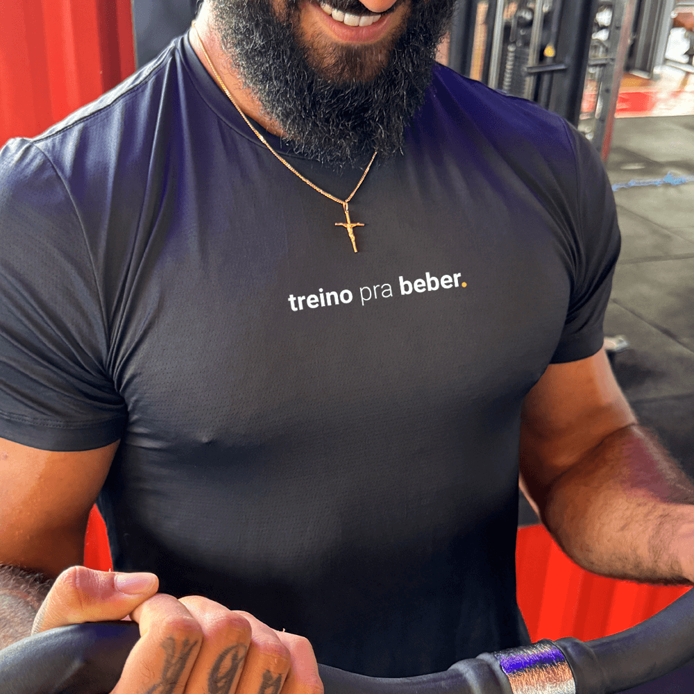 camiseta masculina dry fit treino pra beber