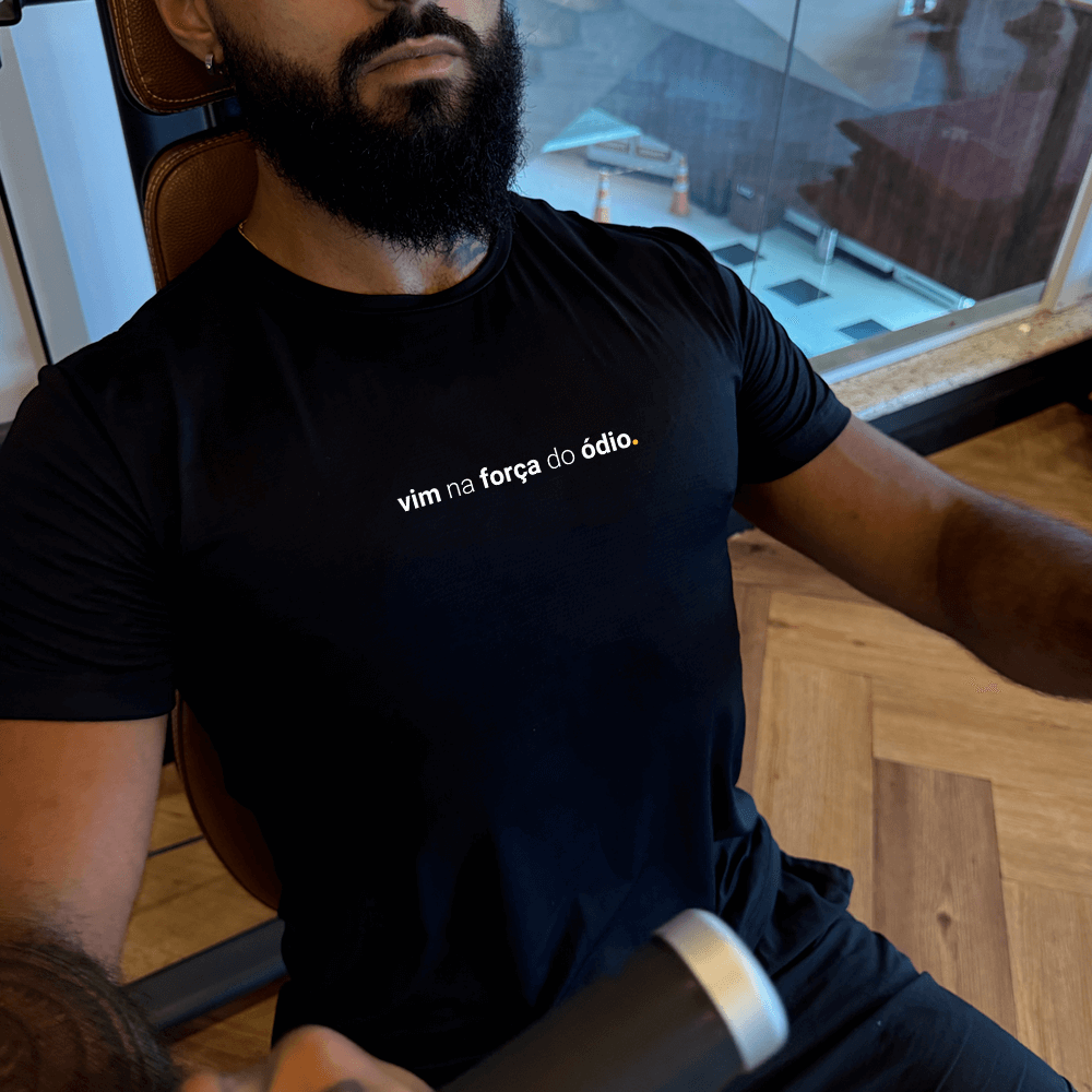 camiseta masculina dry fit vim na força do ódio