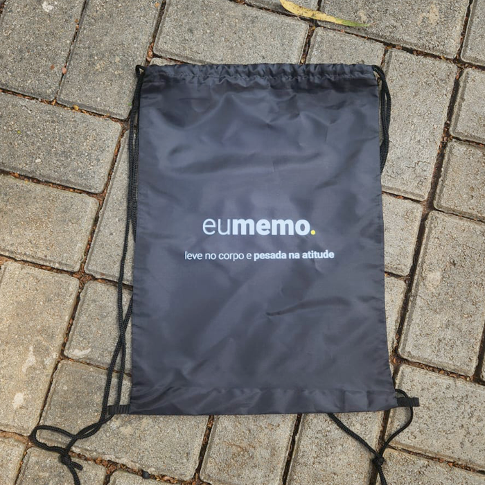 sacochila eumemo.