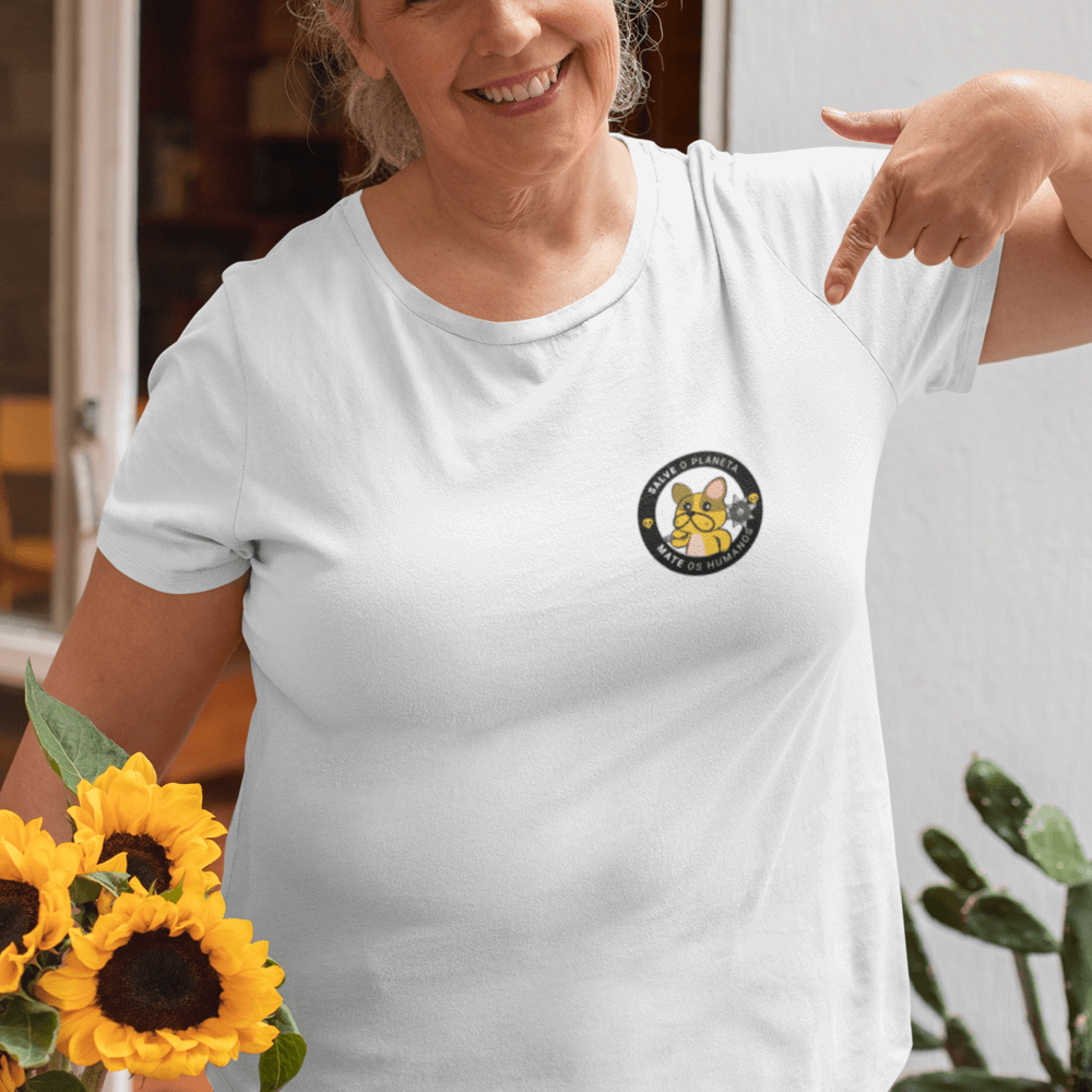 camiseta feminina salve o planeta mate os humanos