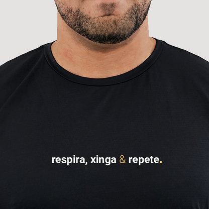 camiseta masculina dry fit  respira, xinga e repete
