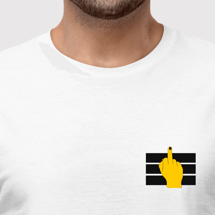 camiseta masculina olhos revirando