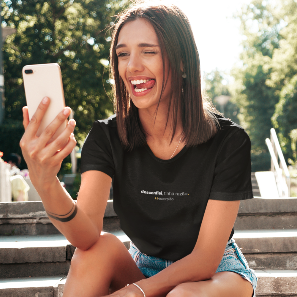 camiseta feminina signo escorpião