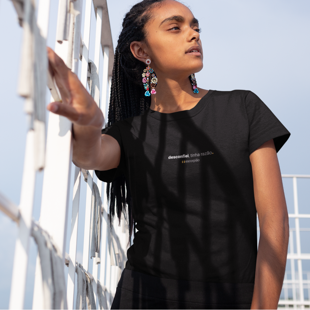 camiseta feminina signo escorpião