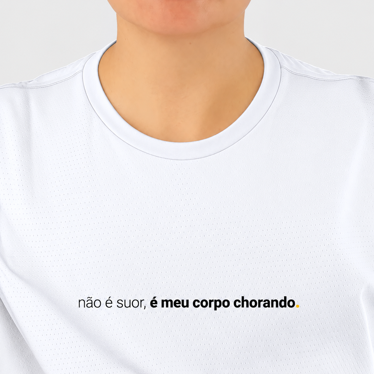 camiseta feminina dry fit não é suor, é meu corpo chorando