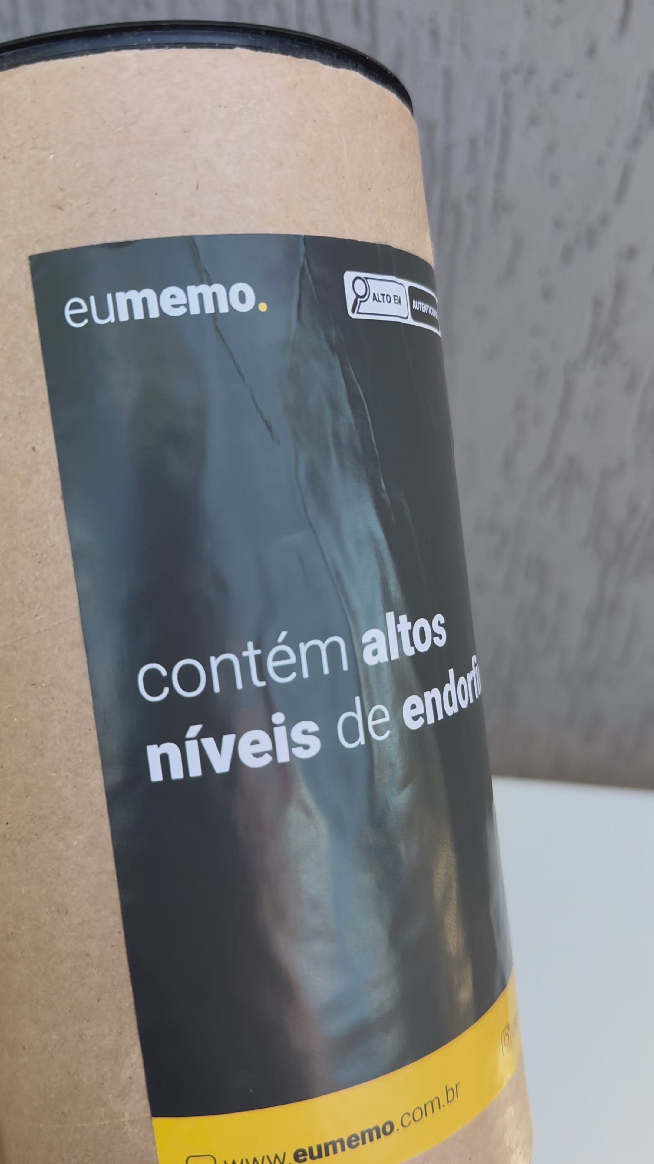 Carregar vídeo: embalagem de presente eumemo -  endorfina em tubo