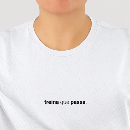 camiseta feminina dry fit treina que passa