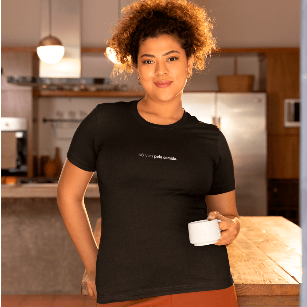camiseta feminina só vim pela comida